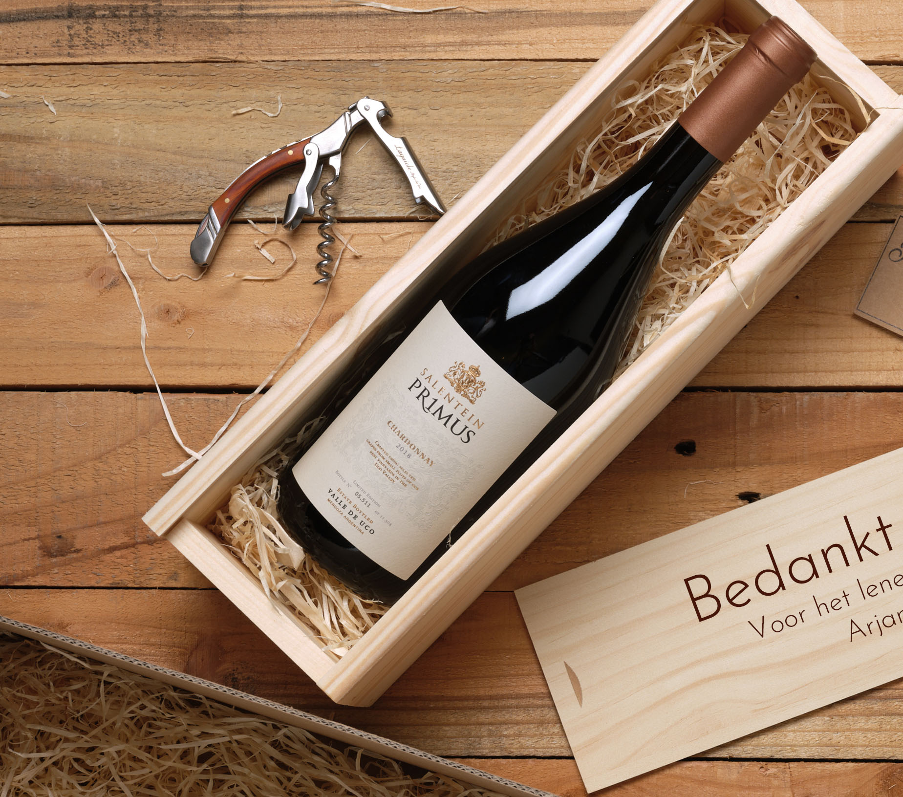 Salentein PRIMUS Chardonnay in houten wijnkist bestellen en versturen als cadeau
